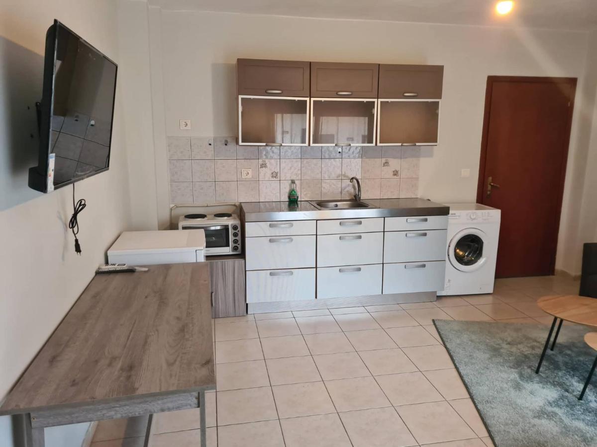 Sergios Apartments 11 อเล็กซานโดรโพลิส ภายนอก รูปภาพ